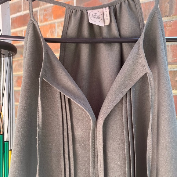 Paper Crane Women’s size Med Green Blouse tank top Like New 100% polyester NWT - Picture 8 of 8